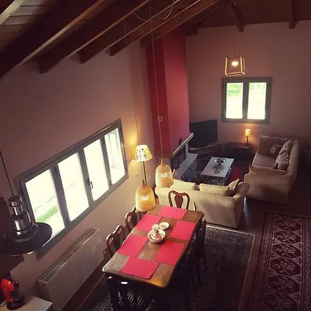 Family House Near Arachova, Delphi *