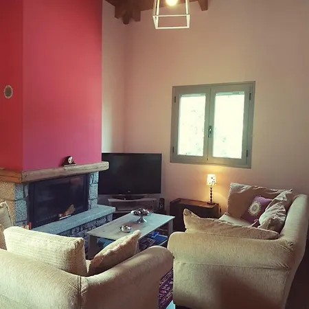 Family House Near Arachova, Delphi